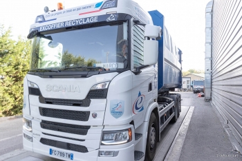 Excoffier roule au gaz